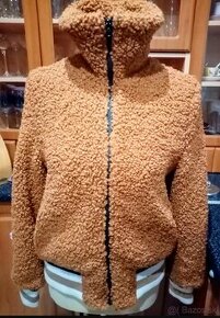 Bunda Teddy Stradivarius veľ.36(12)