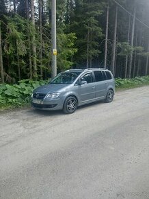 Volkswagen touran 1.9 77 kw - 1