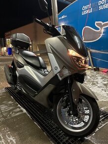 Yamaha n-max 125