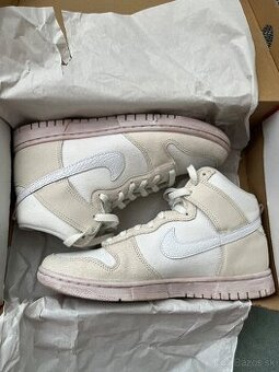 Nike dunk hight retro