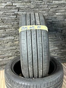 225/45/R17 Pirelli Cinturato p7 All season