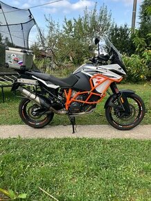 KTM 1090 adventure R - 1