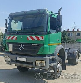 Predám Mercedes-Benz AXOR 1823 E3 4x4 podvozok