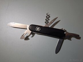 Victorinox