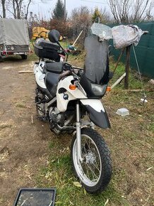 Predám BMW f650 gs rv2003 + kufre originál BMW