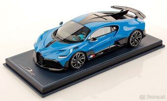 BUGATTI DIVO Blue | MR Collection 1/18