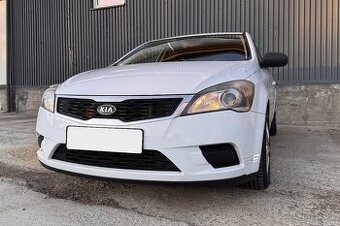 KIA ceed 2010 1.6 crdi