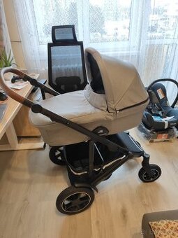 Kocik Britax a autosedacka Maxi-Cosi CobrioFix s ISOFIX