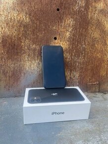 Apple iPhone 11 64GB cierny