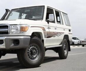 Land Cruiser J7 Bocne schodiky