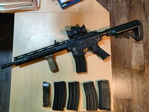 AIRSOFT ELEKTRO CYMA AR15 M4 P&J M4 FULL METAL