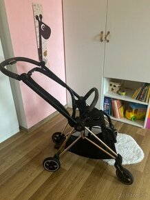 Rosegold podvozok Cybex Mios 3