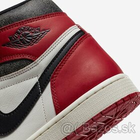 Jordan 1 Chicago “lost and found”