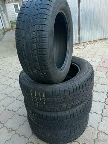 Predám preumatiky 215/60r16 zimne