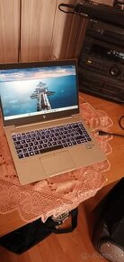 HP elitebook 840 G5.  8gGBddr4/235GB ssd