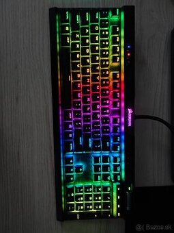 Klávesnica CORSAIR K70 RGB MK.2 LP + podložka zadarmo