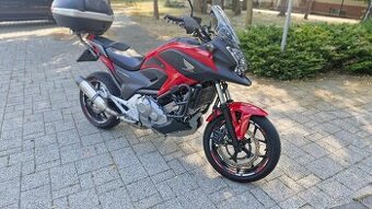 Honda NC700 - 1