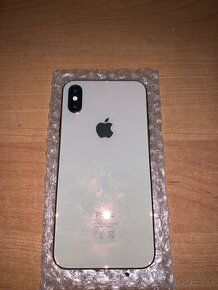 iPhone XS hausing