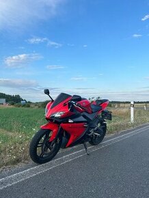 Predám Yamaha YZF-R125