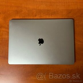 MacBook Pro 2018 15,4” - TouchPad, i7 - 1