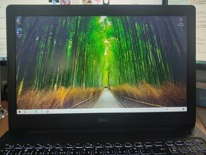 Notebook Dell Inspiron 4 ročný