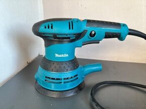 Makita BO5041 Excentrická brúska (300W/125mm)