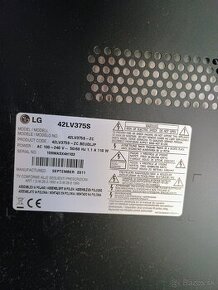 LG 42 LV375S na Náhradné diely/Opravu.