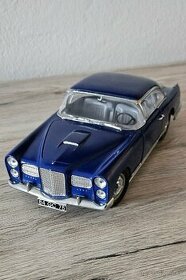 Facel Vega HK 500 1:18 (Sun star)