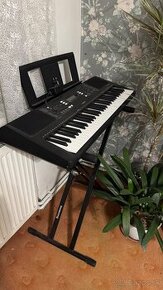 Yamaha PSR-E363 Keyboard s dynamikou + stojan