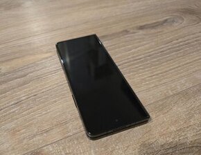 Samsung Fold 5 LCD