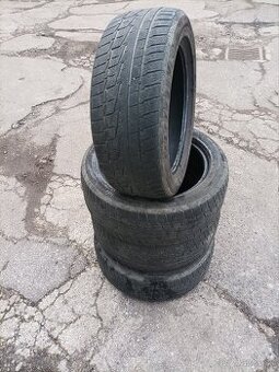 Zimné pneumatiky 225/50 R17