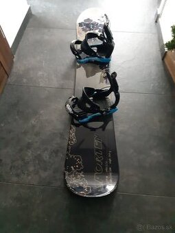 Predam snowboard s viazanim.