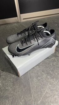 Nike Mercurial black