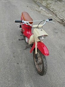 Motorka Jawa pioner 20,červená