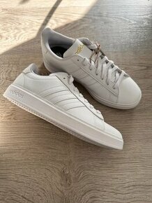 Adidas Grand Court