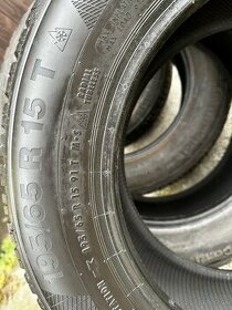 pneu 195/65 R 15 - 1