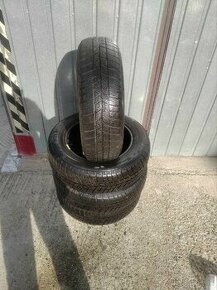 Predám 4ks zimné pneu.175/65R14 Barum dezen 5,9mm - 1