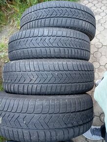 225/60 R18 zimne Pirelli Sottozeto3 - 1