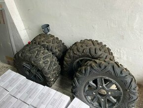 PNEU 14" MAXXIS 29x11 + DISKY na Polaris RZR 1000