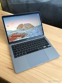 MacBook Pro M1 16/256 - 1