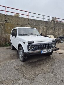 Lada Niva 1.6