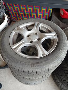 Predám pneumatiky 185/60r14 7mm + disky