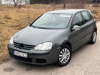 VOLKSWAGEN GOLF 5 2004