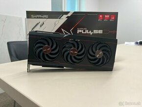 Sapphire PULSE AMD Radeon RX 6800 XT