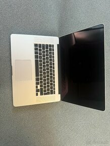 MacBook Pro 15, Ssd 500, RAM 16gb - 1