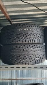 225/45r17