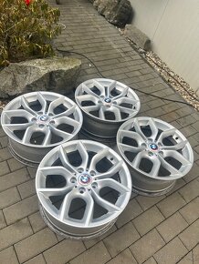 ORIGINÁL R18 BMW STYLYNG 308 8Jx18H2 ET:IS 43