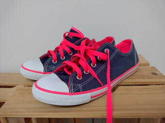 Converse CHUCK TAYLOR ALL STAR DAINTY