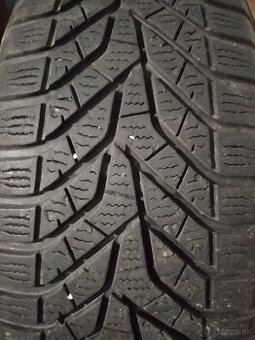 215/60 R16