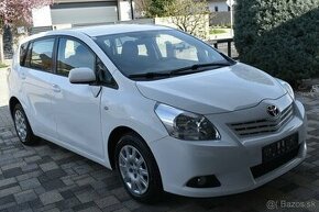 Toyota Verso 2.0 I D-4D 125 Premium - 1